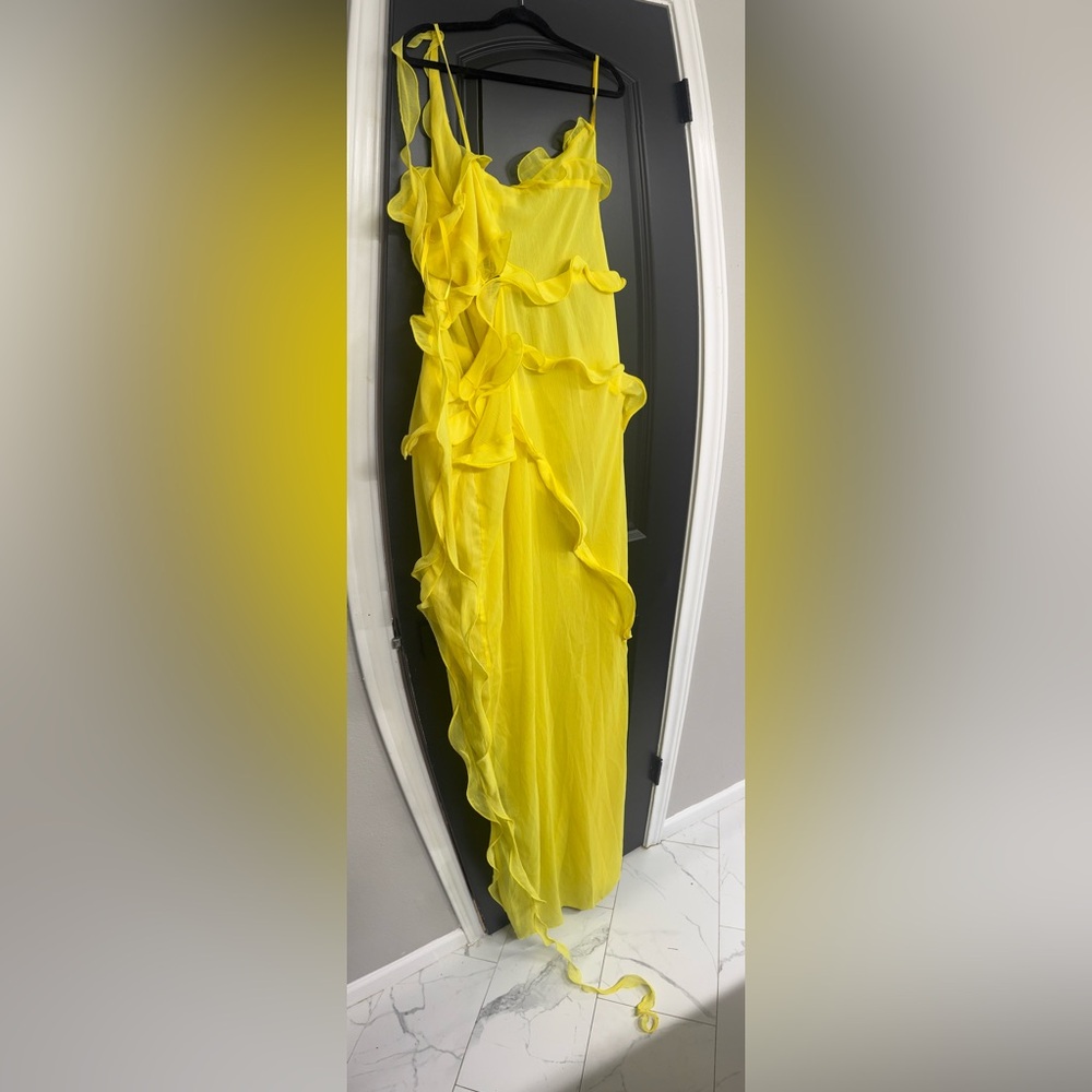 Chic One-Shoulder Yellow Ruffle Dress - Picture 8 of 8